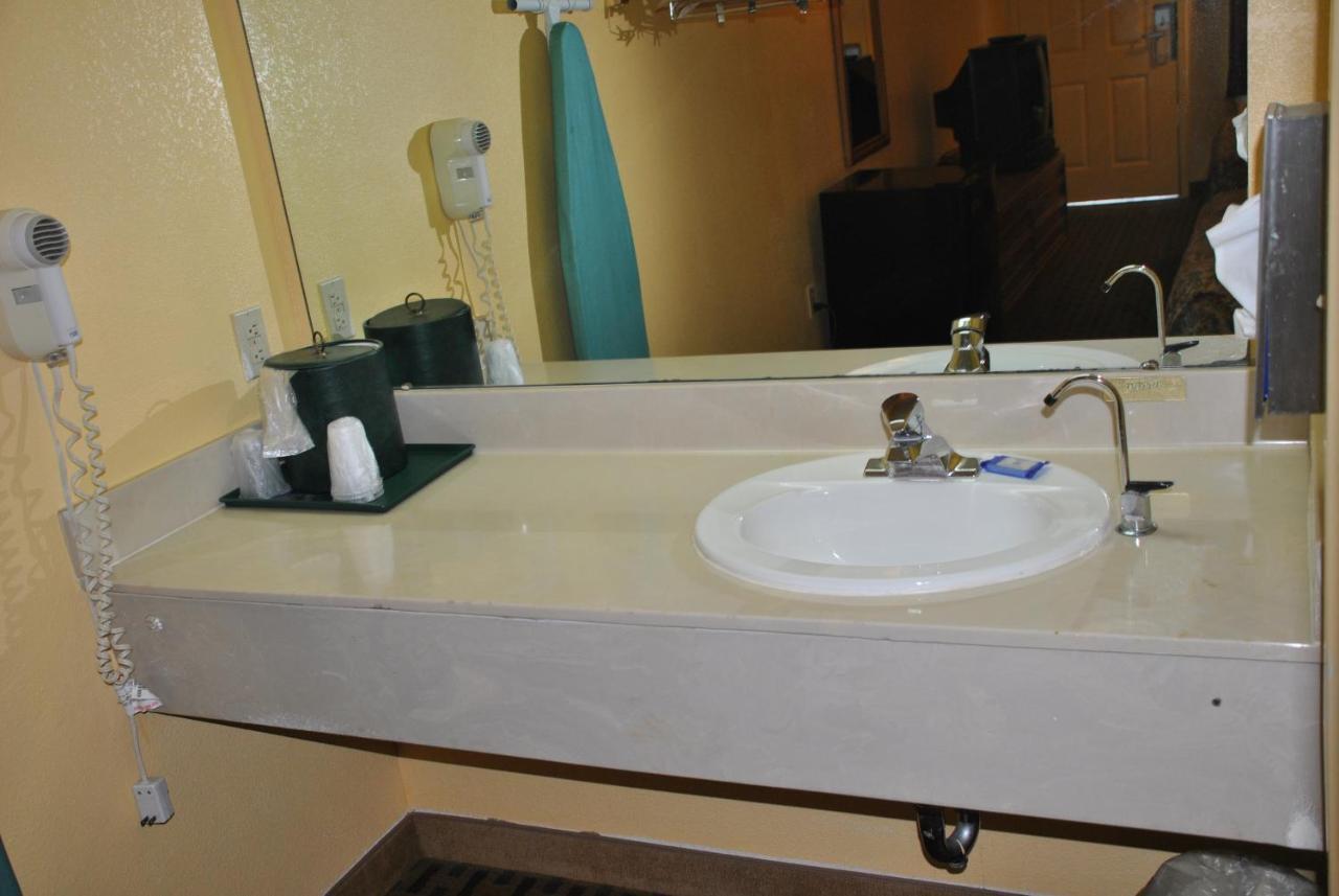 America'S Best Inn - Beaufort Quarto foto